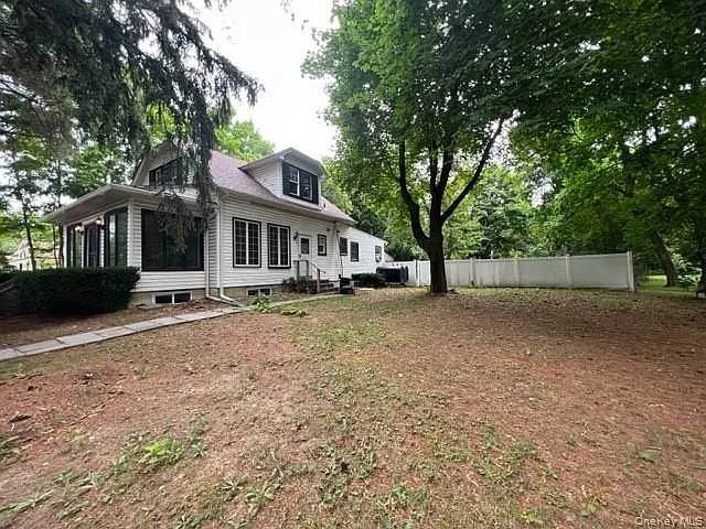 1 bed, 1.0 bath, 925 sqft, $2,500 — Photo 3