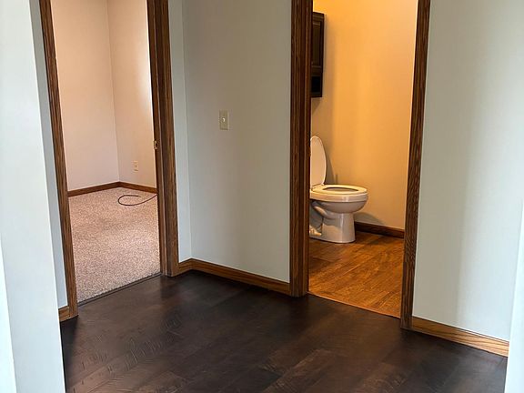 3rd image of 202 Tennis Center Dr #4