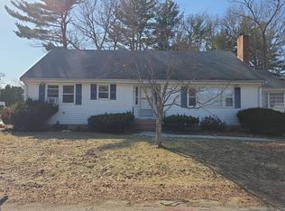 120 Glen St, Abington, MA 02351