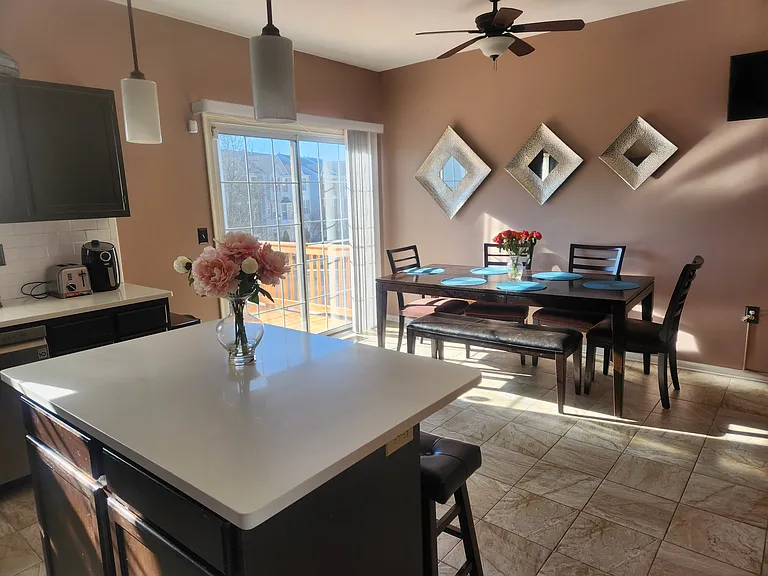 Montauk Dr — Photo 15