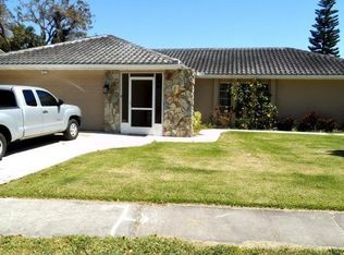240 19th St, Palm Harbor, FL 34683
