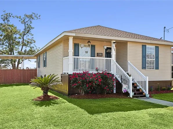 3244 Hero Dr, Gretna, LA 70053