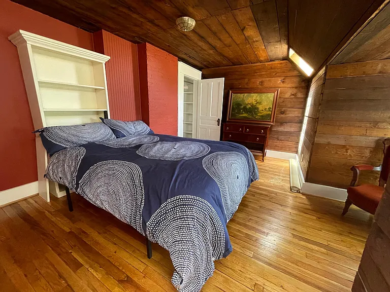 1712 S Main St #2 — Photo 7