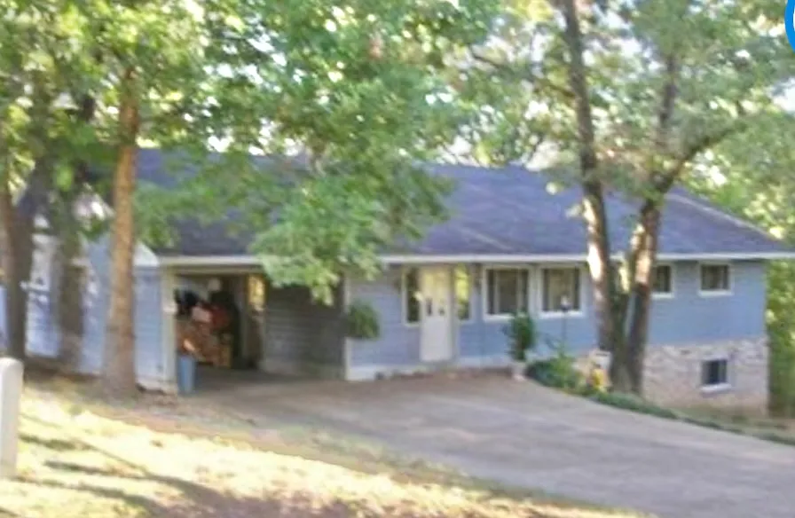 207 Brantley Cir
