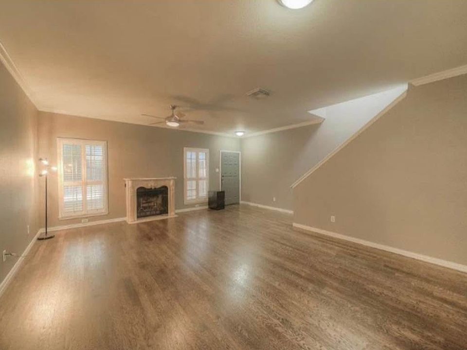 1st image of 17583 Red Oak Dr