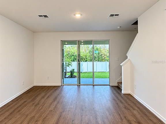 3rd image of 17621 Spanish Oak Loop