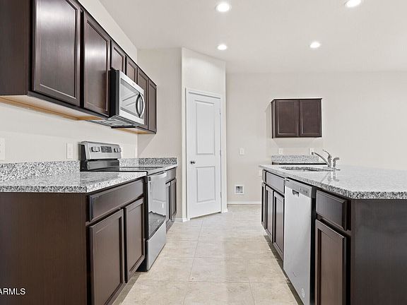 5th image of 25491 N 183RD Drive