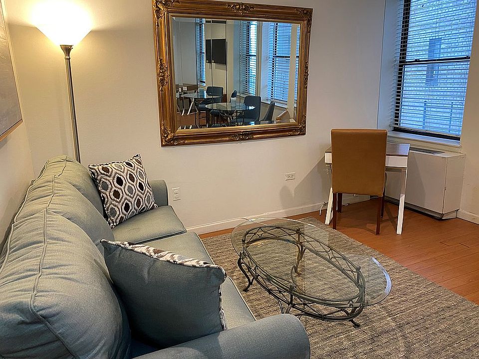 1st image of 150 W 51st St #812