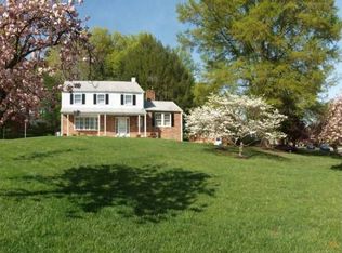 11601 Fillmore Dr, Silver Spring, MD 20902