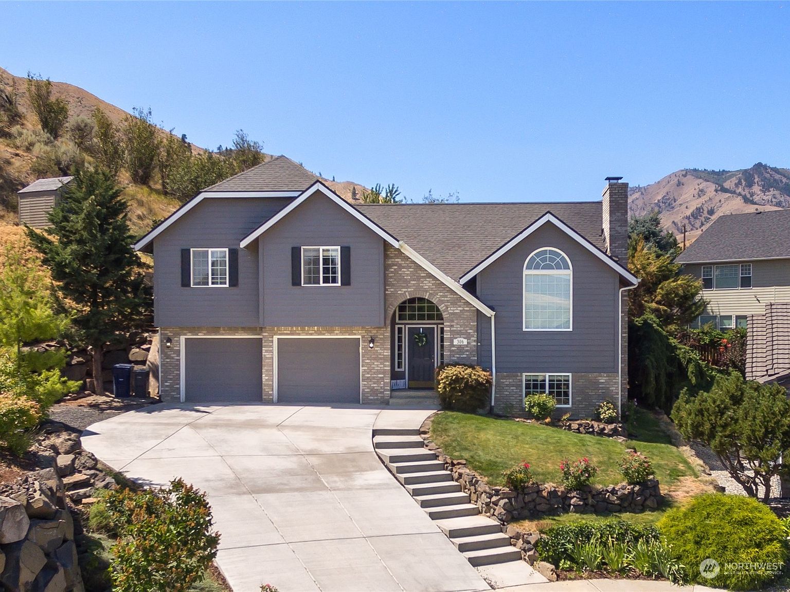 306 Canyon Place, Wenatchee, WA 98801 MLS 2146087 Zillow