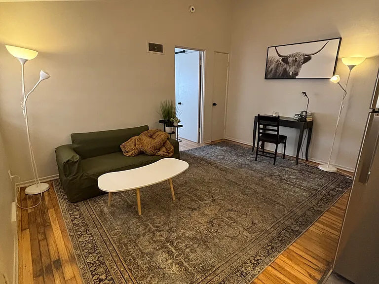 2112-2114 Russell Blvd #2112C — Photo 2