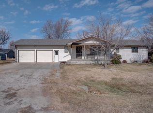 512 E Centennial Dr, Goessel, KS 67053