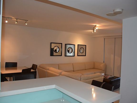 4th image of 770 Claughton Island Dr APT 905