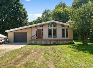8074 Alpine Ave NW, Sparta, MI 49345