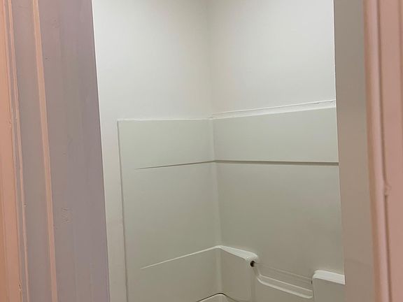 4th image of 1108 Floyd Ave APT B