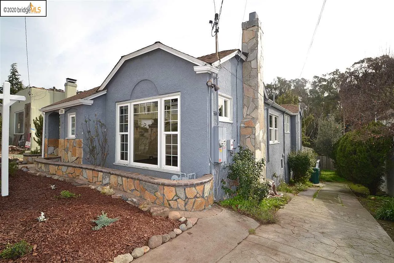 3226 Millsview Ave photo 1