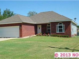 509 Joe Carrol St, Tahlequah, OK 74464