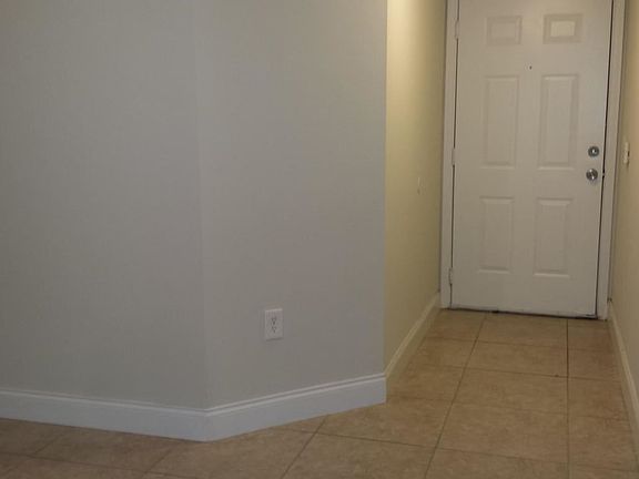 8945 Okeechobee.jpg2