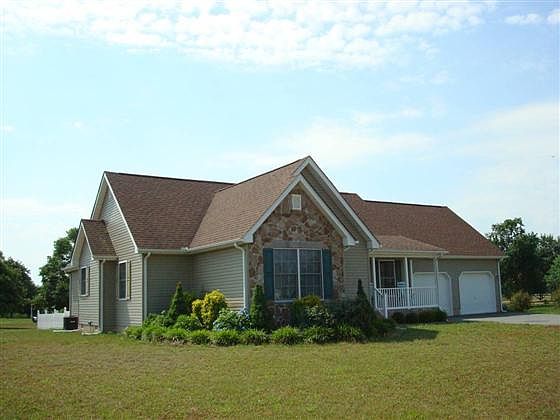 1st image of 17833 Meadow Dr
