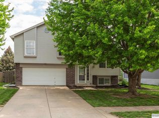 7113 S 176th Ave, Omaha, NE 68136