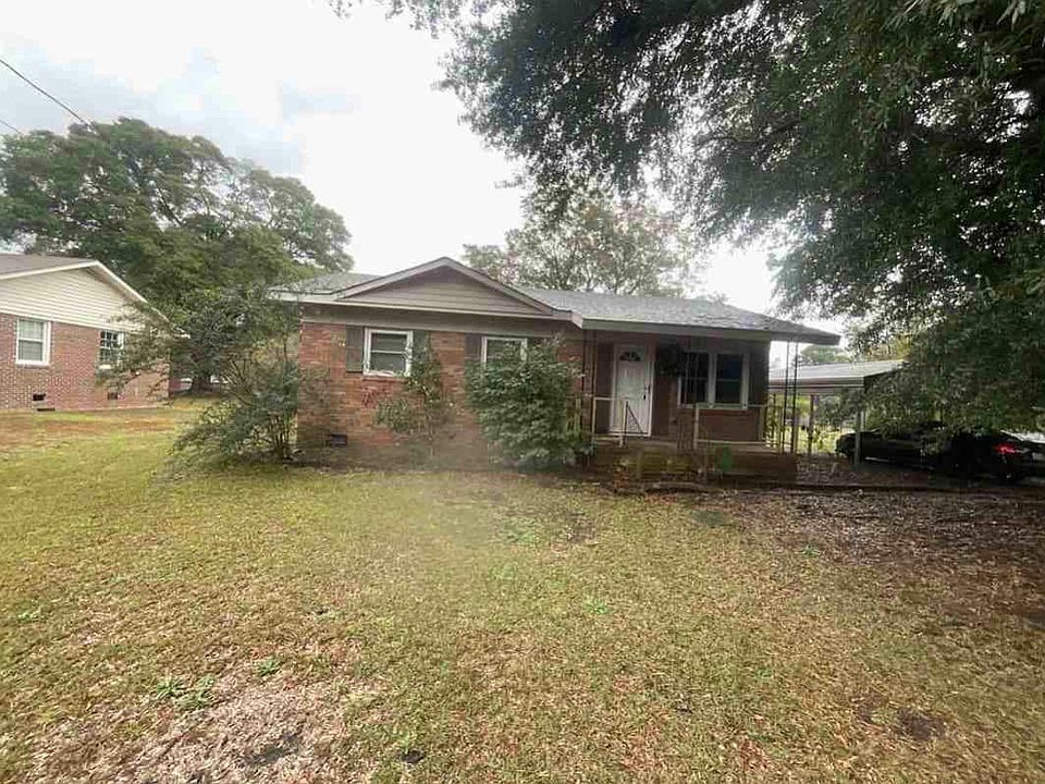 1st image of 16741 Springs Mill Rd