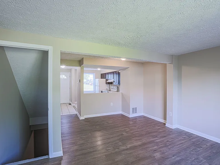 2509 Merrick Ct — Photo 11