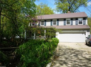 28900 Osborn Rd, Bay Village, OH 44140