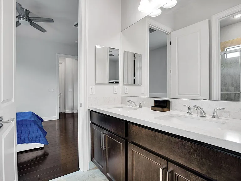 6903 NW 28th Ave #6903 — Photo 37