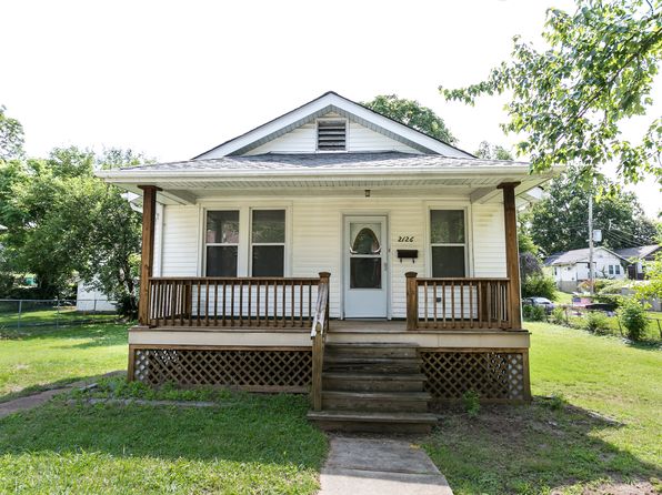 2126 Knox Ave