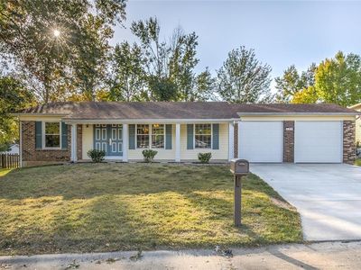 135 Mill Spring Ln, Saint Peters, MO, 63376