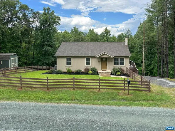 1220 Allen Farm Ln, Earlysville, VA 22936