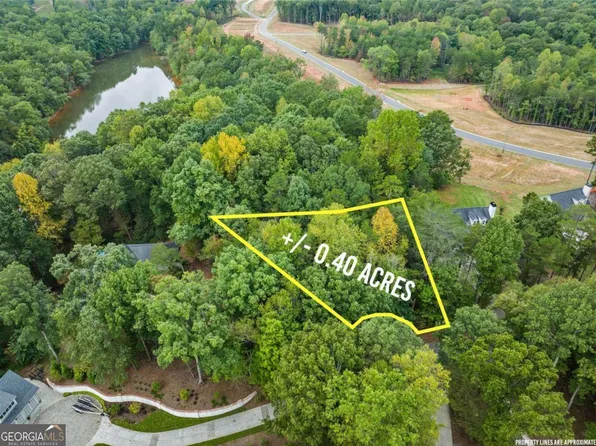 1862 Watauga Dr, Gainesville, GA 30501