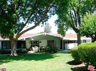 19204 Avenue Of The Oaks UNIT B, Santa Clarita, CA 91321