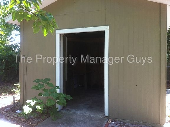 5th image of 520 S Park Ave