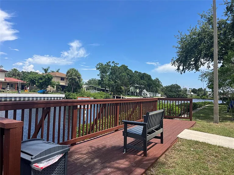 9105 Tudor Dr #F103 — Photo 17