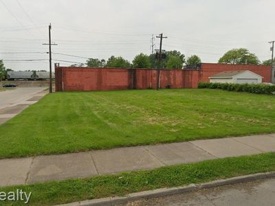 1305 Ferney St, Dearborn, MI, 48120