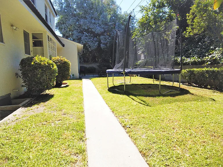 4490 Don Miguel Dr — Photo 13