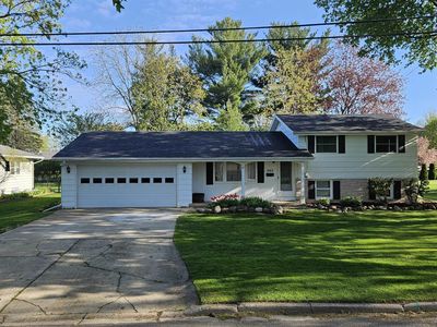 242 Sunset Rd, Columbus, WI, 53925