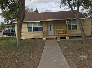 600 N Live Oak St, Mathis, TX 78368