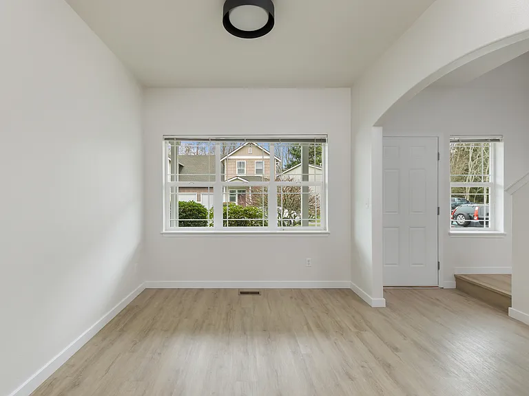 29th Street Ct E — Photo 4