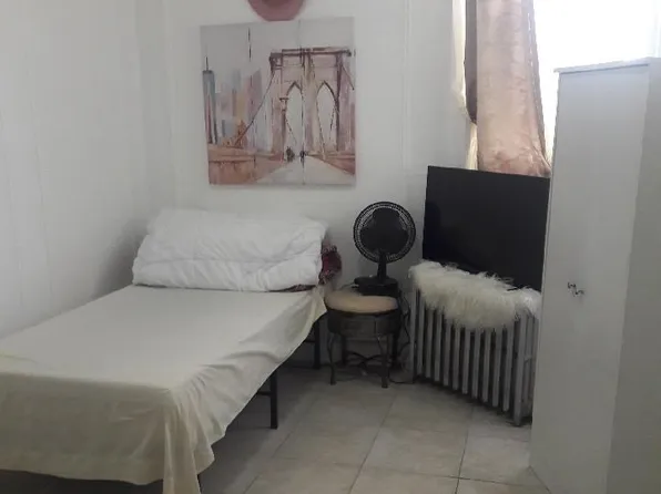(undisclosed Address), Bronx, NY 10458
