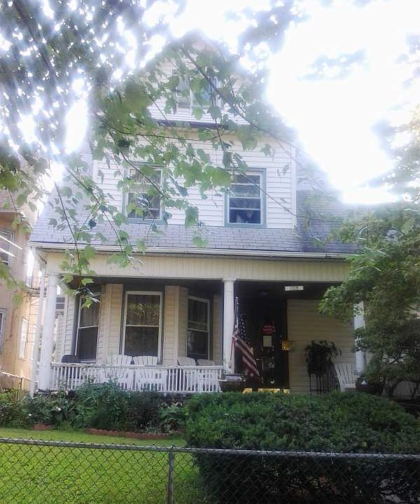 1st image of 100 Franklin Ave