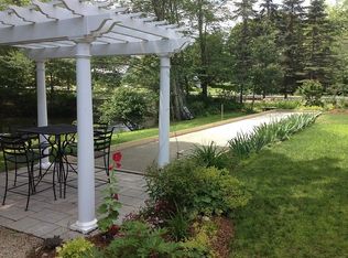 528 Forest Lake Rd, Winchester, NH 03470