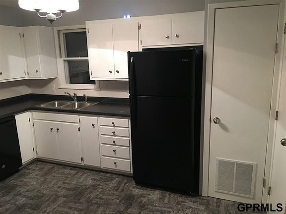 4th image of 7418 Joseph Ave