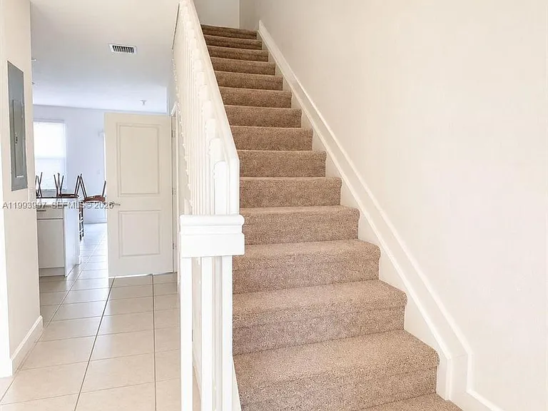 12773 SW 234th Ter — Photo 3