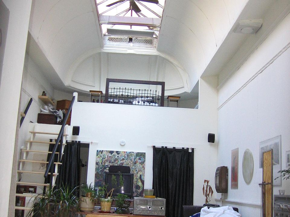 1st image of 814 N Broad St APT C