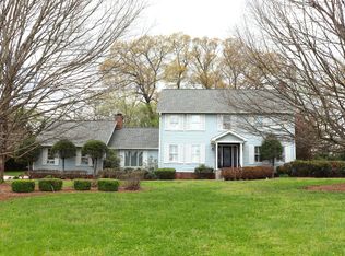 656 Shadowbrook Rd, Winchester, TN 37398