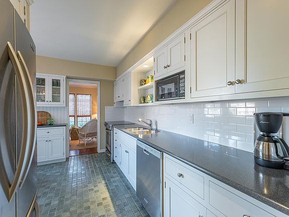 5th image of 1241 Fountaine Dr #K36-l