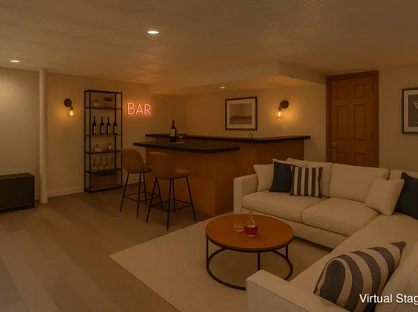 257 Locust Avenue image 8 of 16