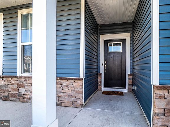 4th image of 5 Preston Ln